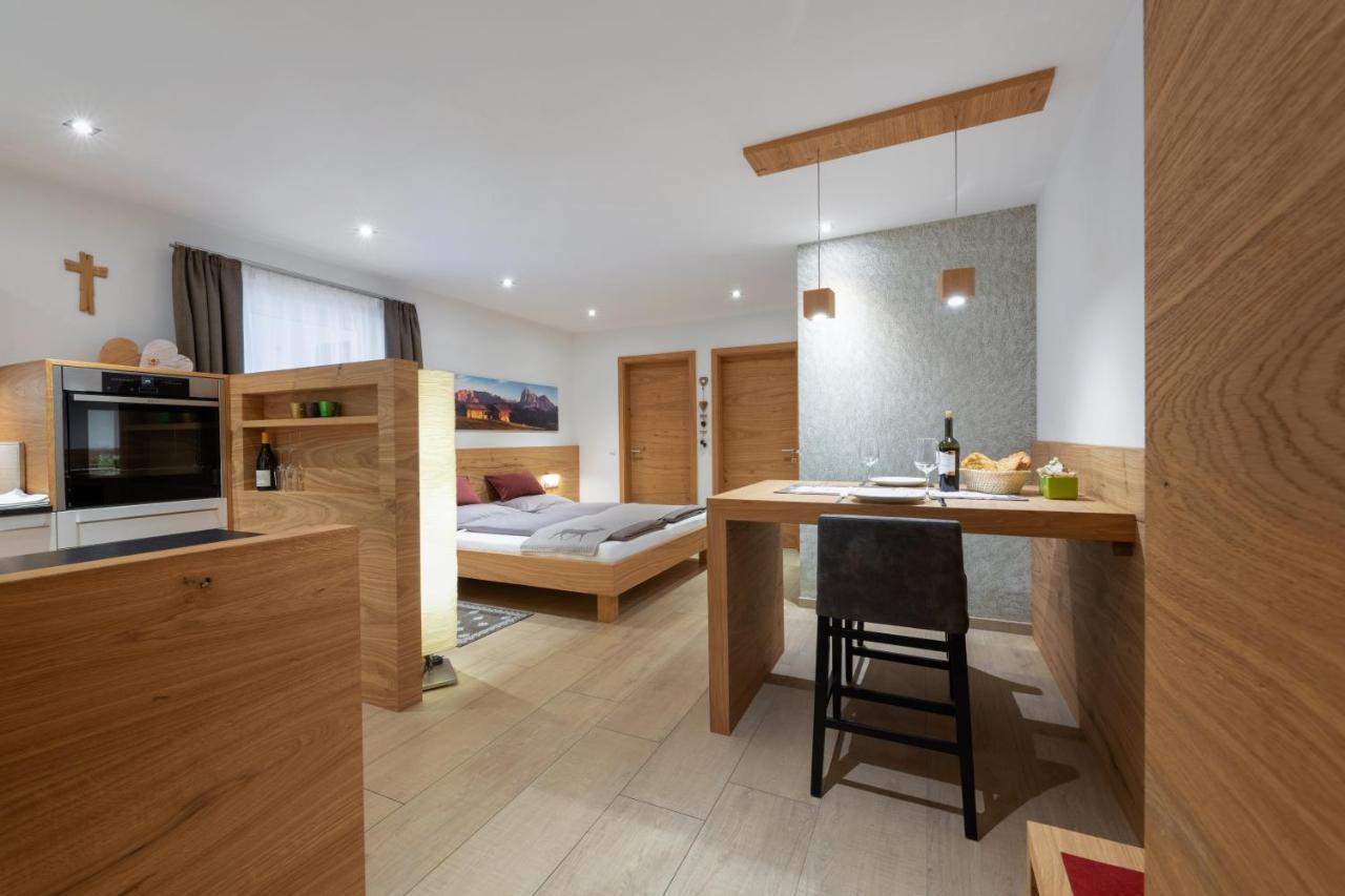 Apartment Cesa Zinch Urtijëi Dış mekan fotoğraf