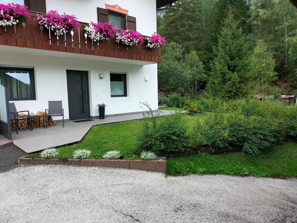 Apartment Cesa Zinch Urtijëi Dış mekan fotoğraf